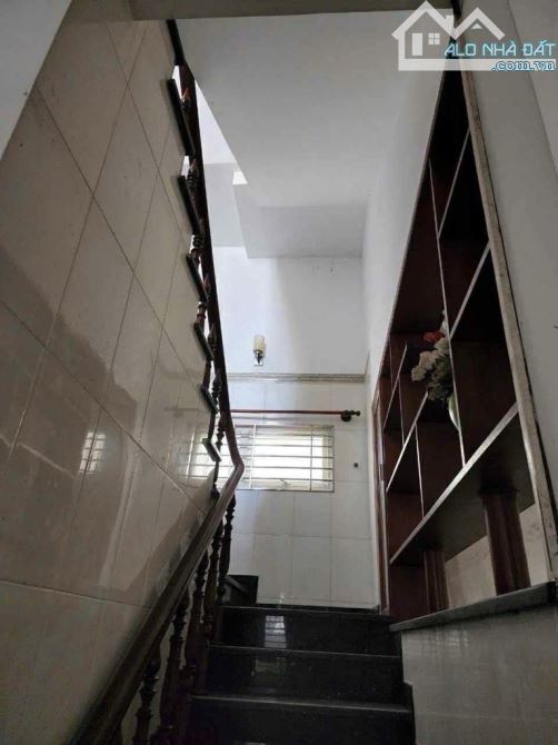SIÊU BIỆT THỰ 10X23 ĐỒNG TÂM NGUYỄN ẢNH THỦ, VỪA Ở VỪA KINH DOANH CÓ DÒNG TIỀN VỊ TRÍ ĐẸP - 3