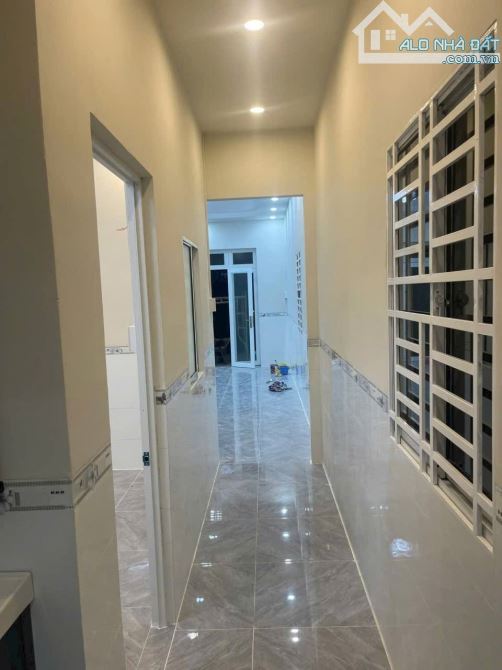 Đang cần tiền ! Bán gấp căn nhà cấp 4 ở ngay TT Thị Xã Trảng Bàng 134m2 SHR giá 755 triệu - 3