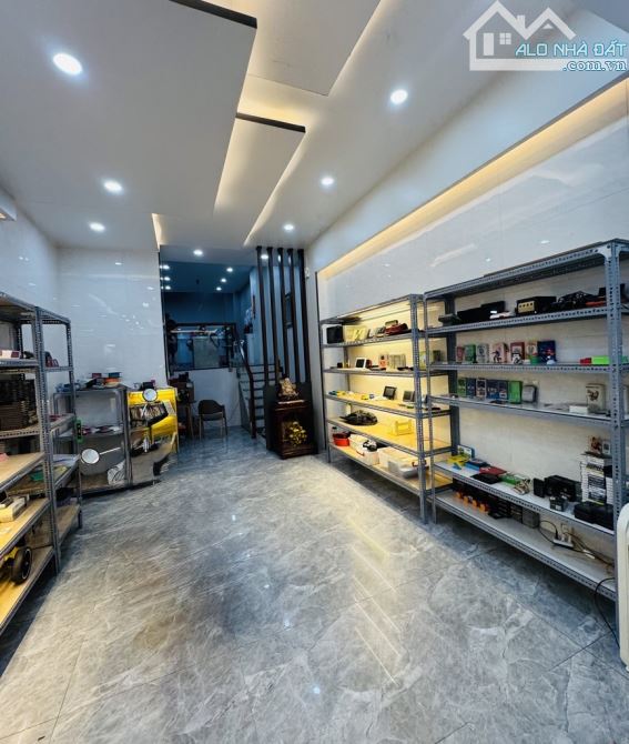 NHÀ MỚI 4TẦNG FULL NỘI THẤT CAO CẤP NGAY LÊ CƠ -KINH DƯƠNG VƯƠNG ĐẲNG CẤP HIỆN ĐẠI - 3
