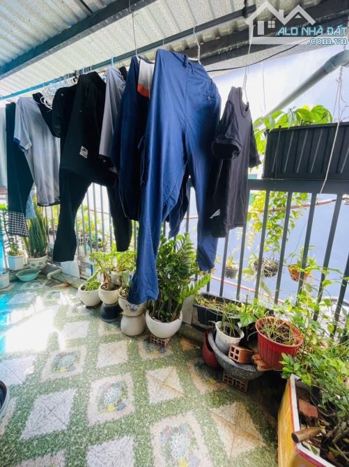 Bán nhà phố 1 trệt 1 lầu, 2PN, 2WC tại Bình Đông, Q.8 - DT 3.9x13m, pháp lý chuẩn, chỉ 4Tỷ - 3