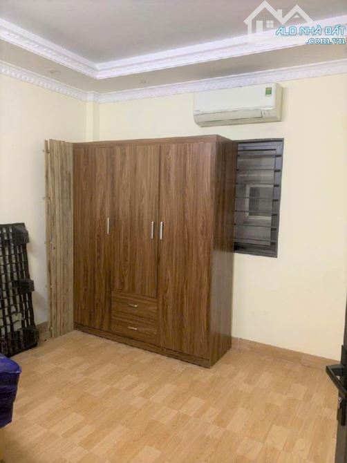 Bán nhà như mới 5 tầng Lĩnh Nam 43m2, 6.x tỷ, gần mặt phố - 3