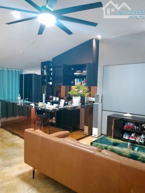 Bán nhà 244/1 Huỳnh Văn Bánh, 4,6 x 18m, nở hậu 5,2m, Cn 116m2, Giá 17,8 tỷ - 3