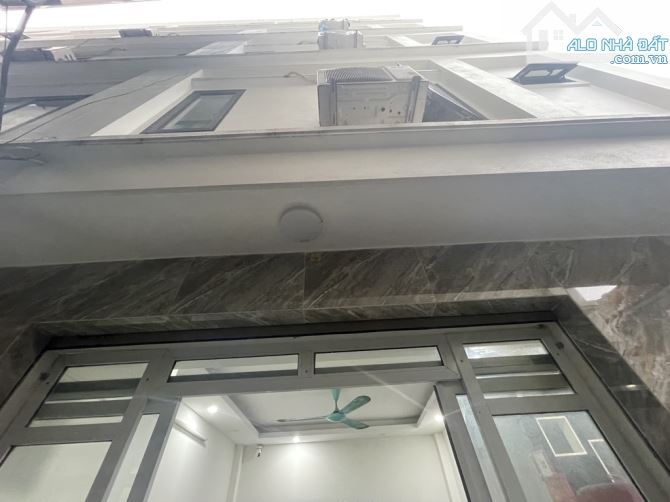 Nhà đẹp Phương Canh phân lô 20m ô tô DT 35m 5 tầng mặt tiền 5.2m giá 6,35 tỷ - 3