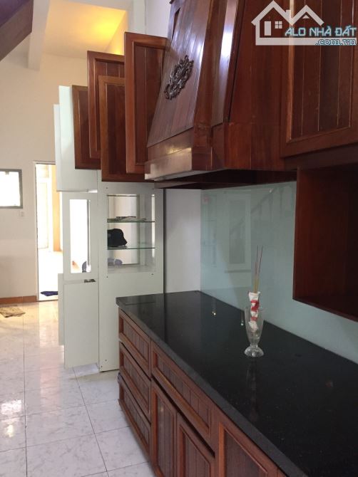 Nhà 1 trệt+1 lầu 4×16 ,2pn mặt tiền đường khu tên lửa - 3