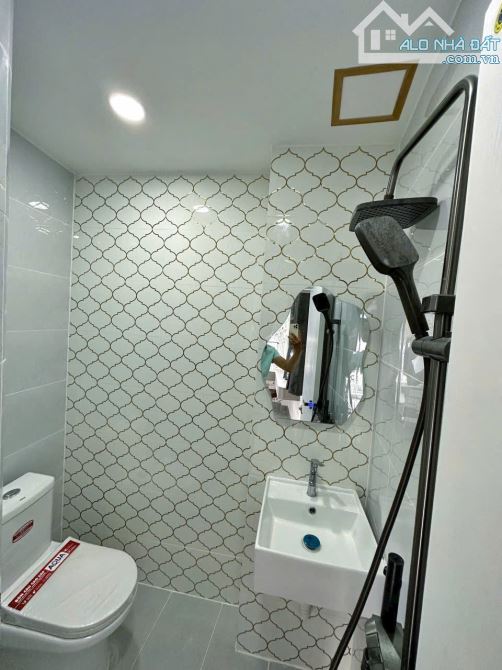 GÓC 2 MẶT HẺM XE HƠI – TRỆT 3 LẦU – KHU VIP BÀU CÁT– chỉ 15,8 tl - 3