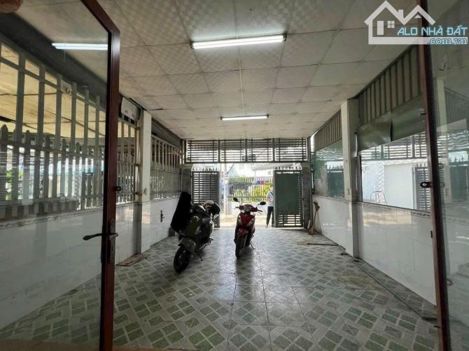 Nhà 1TTL P. Tam Hiệp, gần nhà hàng Cát Tường, đường oto thông chỉ 3tỷ750 - 3