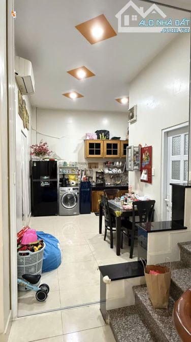 Căn góc siêu thoáng sát Lê Văn Việt - Ô tô ngủ trong nhà  Đường 8m thông tứ tung - 6 .2 tỷ - 3