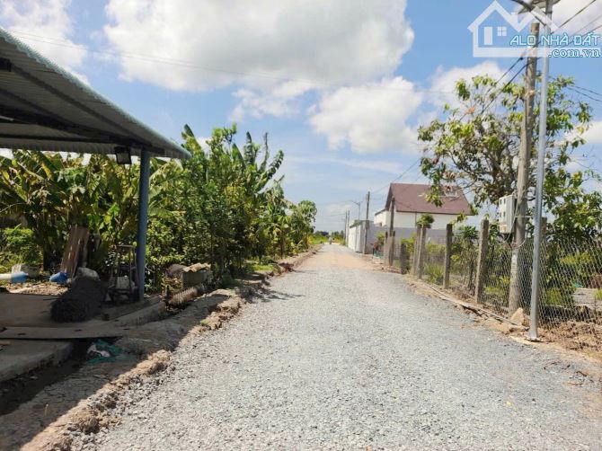 Quá rẻ, 150m2 đất thổ cư, 5 x30m, View kênh cực đẹp, 420tr - 3