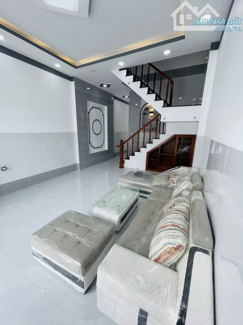 Nhà lầu mới xây dựng đường oto 7 chỗ, ấp 2 Trung An, Mỹ Tho Tiền Giang - 3