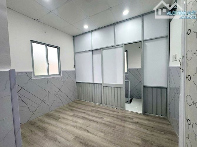 Bán nhà xinh 2 lầu 2 phòng ngủ hẻm Bình Đông, Quận 8 - 3