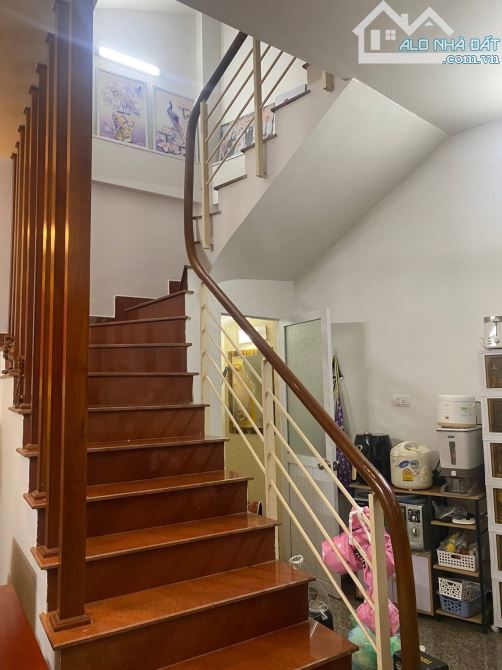 NHÀ ĐẸP VÕ CHÍ CÔNG – 50M RA Ô TÔ – Ở SƯỚNG, VƯỢNG KHÍ – 40m2 X 5 tầng GIÁ CHỈ 6,7 TỶ - 3