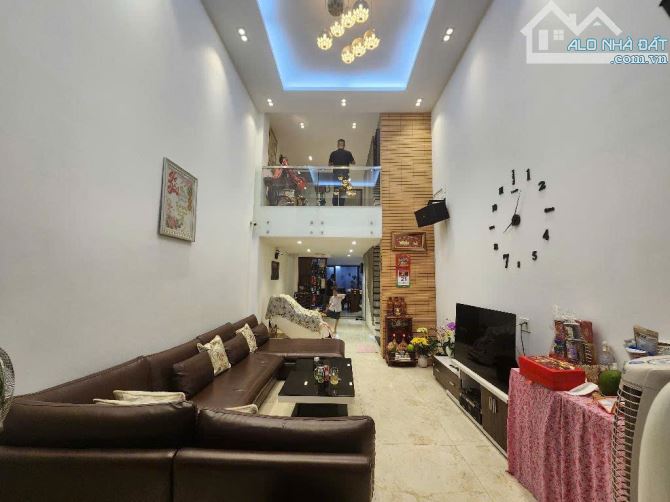 97.7m2 - Giá 14.5 tỷ - 5PN - HXH khu Nam Long 9 Trần Trọng Cung, Q7 - 3