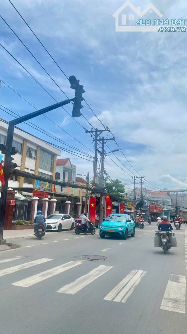 BÁN NHANH NHÀ TRUNG TÂM QUẬN 9 GẦN CHỢ UBND LONG TRƯỜNG QUẬN 9 - 3