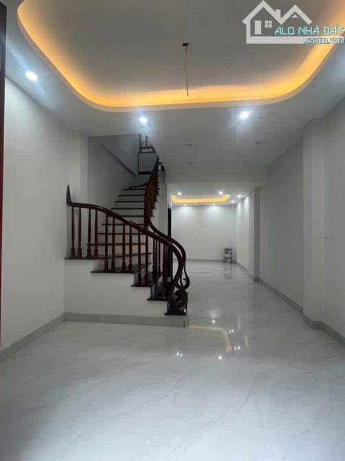 Bán nhà siêu hót Liên Mạc, 5,3 tỷ, 36,9 m2, khu vực đang phát triển mạnh mẽ. - 3