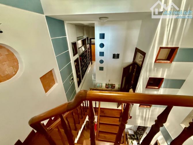 NHÀ ĐẸP 3 TẦNG NÚI THÀNH, 120M2, NỘI THẤT GỖ SANG XỊN MỊN, CHỈ NHỈNH 10 TỶ - 3