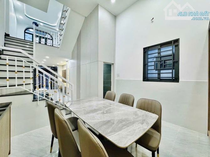 Siêu Phẩm - Hẻm xe hơi Giáp BÌNH THẠNH - 4.1m × 13m - 4 Tầng - Nhỉnh 6 TỶ. - 3