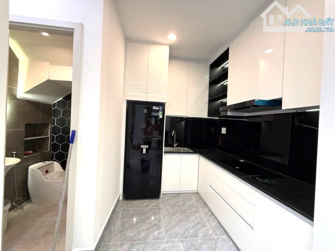 NGUYỄN THỊ THẬP, DT 45M2, NHÀ ĐẸP 3 TẦNG, HẺM ÔTÔ KẾ BÊN,GẦN LOTTE, KHU KIỀU ĐÀM - 3
