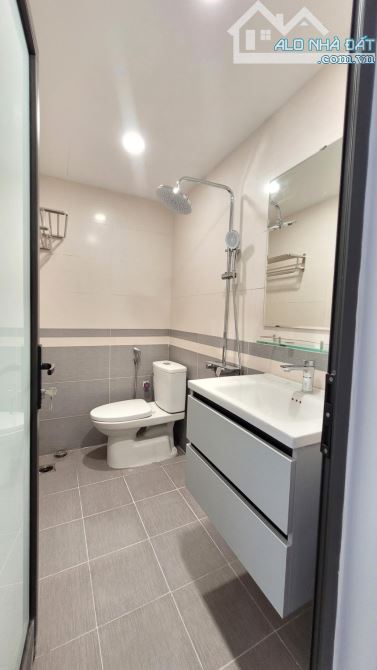 Đẹp Rẻ- Nhà 4 tầng 42m hơn 7 tỉ Đàm Quang Trung LB - 3