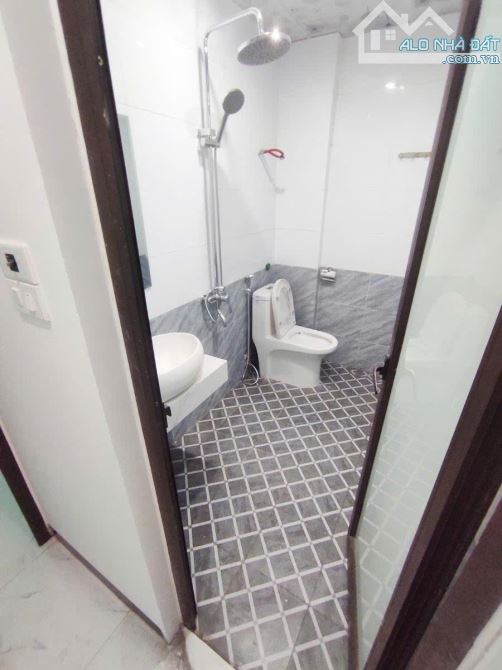 Bán Nhà Mậu Lương 30m2 Nhà mới thang máy bay nhanh - 3