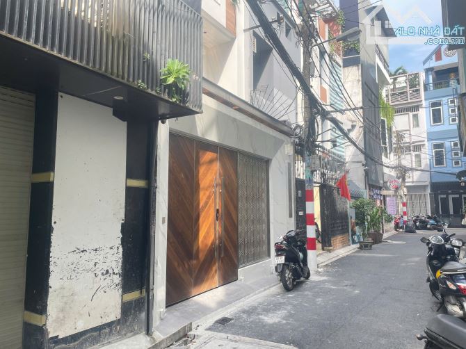 Chính Chủ Bán Hxh Lê Thị Riêng, P. Bến Thành, Q.1. Dt: (4.75 X 15m ), Chỉ 18 Tỷ, Tell: - 3