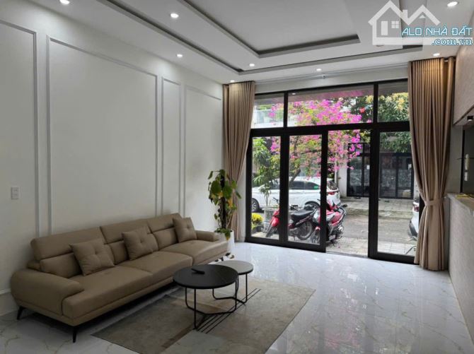 📌📌📌LÀM VIỆC TRỰC TIẾP GIÁ TỐT !!!bán nhà 4 tầng 4 mê  Nguyễn Huy Tự - 3