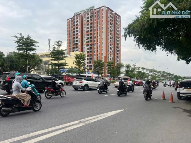 Bấn đất tái định cư phố trạm lô góc 100m² , mt 14m vỉa hè kinh doanh giá 32 tỷ . - 3