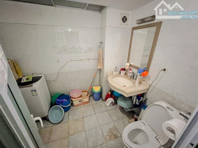 Bán Nhà Mặt Phố Quận Hoàn Kiếm 140m2-3T MT5m Vỉa Hè 64 Tỷ Nguyễn Văn Tố. - 3