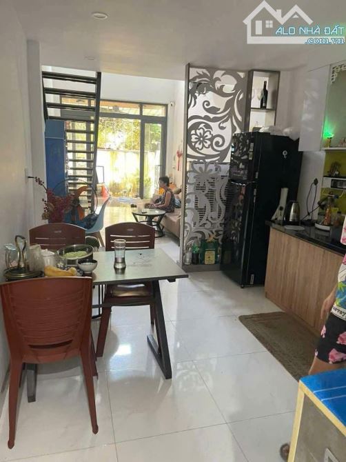 📌📌📌LÀM VIỆC TRỰC TIẾP GIÁ TỐT !!!Nhà Mê Lửng Đúc kiệt 2m5 Trường Chinh - 3