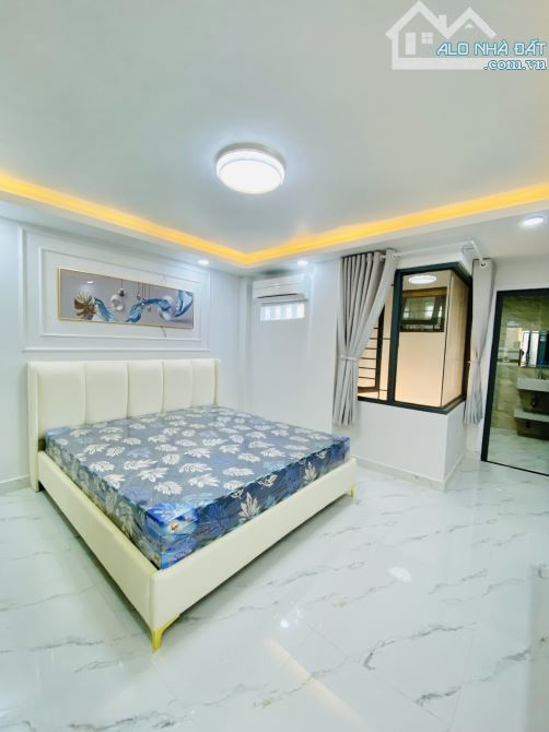HẺM 6M XE HƠI ĐỖ CỬA, SÁT QUẬN 7, 50M2, 4PN, NHÀ ĐẸP 4 TẦNG TẶNG HẾT NỘI THẤT, CHỈ 6.1 TỶ - 3
