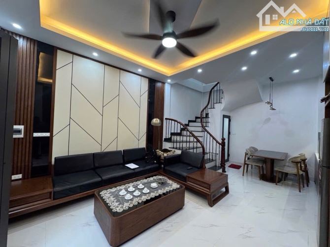 - LÔ GÓC -BỜ SÔNG SÉT- THỊNH LIỆT -HẬU NỞ VƯỢNG. - 3