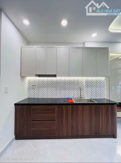 🏡 Nhà Đẹp Giá Rẻ — Hẻm Rộng 4 Mét — Bùi Văn Ba Quận 7 🏡 - 3