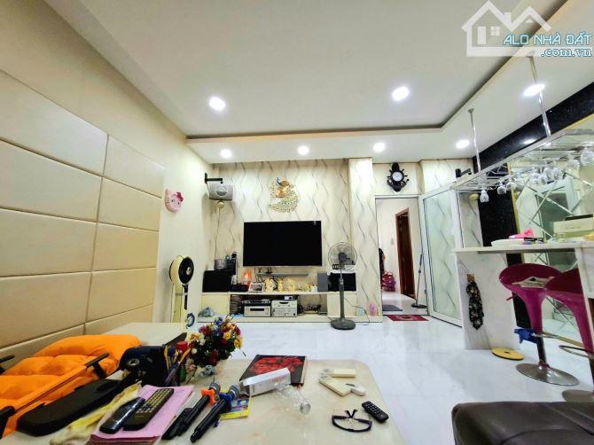 Đường số 2 Khu Nhà Ở Bông Sao quận 8 128m2 4 tầng giá chỉ 25.x tỷ - 3