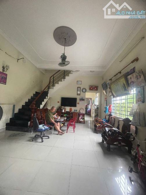 Bán nhà 2 tầng MT đường THẠNH LỘC 16  phường THẠNH LỘC, Q12, dt86,5m²(5 x17) Đường 12m - 3