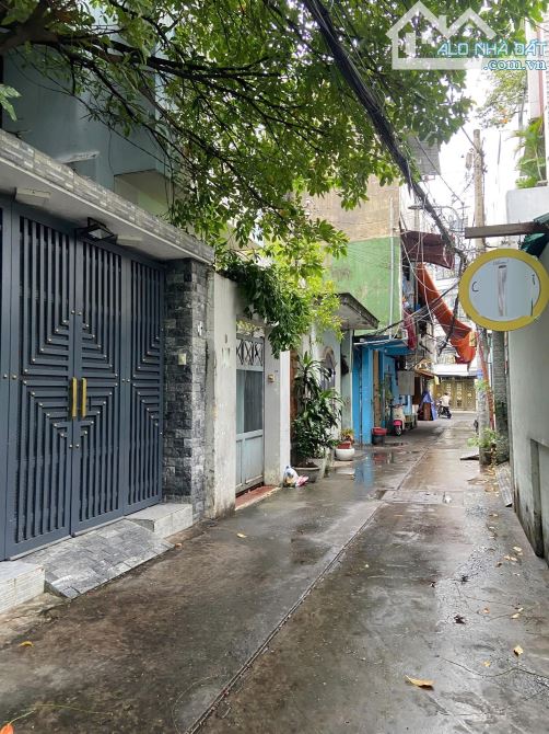 Bán đất HXH Trần Hữu Trang ,p10 ,Phú nhuận .DT:87m .Giá :9.9 tỷ - 3
