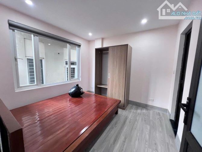 SIÊU PHẨM TRUNG TÂM CẦU GIẤY 2 MẶT NGÕ Ô TÔ TRÁNH VỈA HÈ KINH DOANH ĐỈNH 65m 24 tỷ - 3