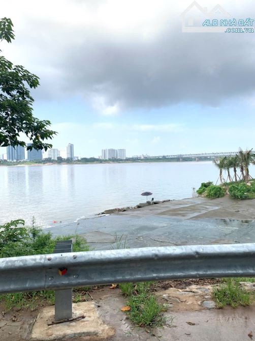 ĐẤT ĐẸP MẶT TIỀN RỘNG Ô TÔ ĐỖ ĐẤT MUA ĐỂ Ở HAY ĐẦU TƯ ĐỀU SINH LỜI NHANH - 3