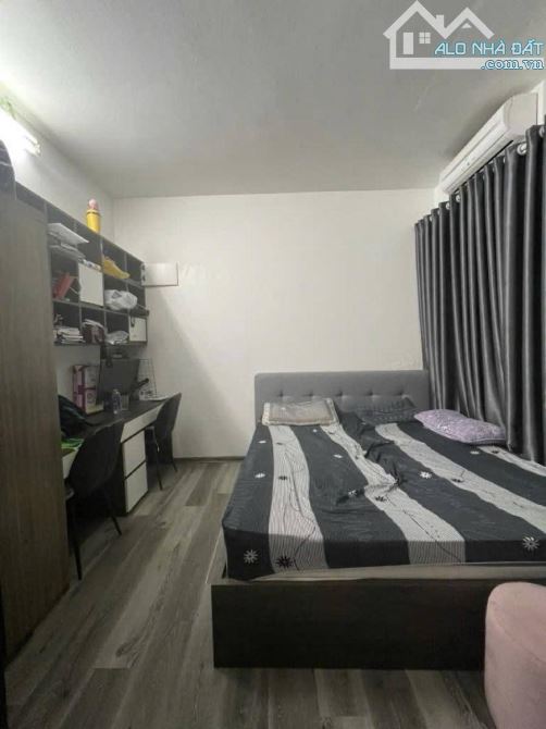 Bán CC Nam Trung Yên, Cầu Giấy, 73m, 2 ngủ, full nội thất, nhà đẹp ở luôn. - 3
