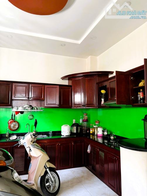 cho thuê nhà 93m2 hẻm xe hơi đường số 9 phường Linh Tây 4 phòng ngủ gần chợ - 3