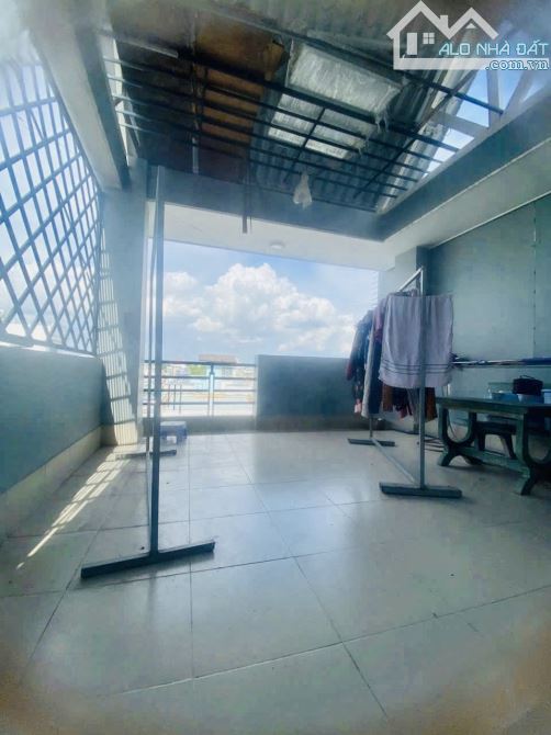 🏡(NHÀ BÁN BÌNH TÂN) HƯƠNG LỘ 2 - 106M2 - 4 TẦNG - HẺM 5M THÔNG - GIÁ CHỈ 7,8 TỶ - 3