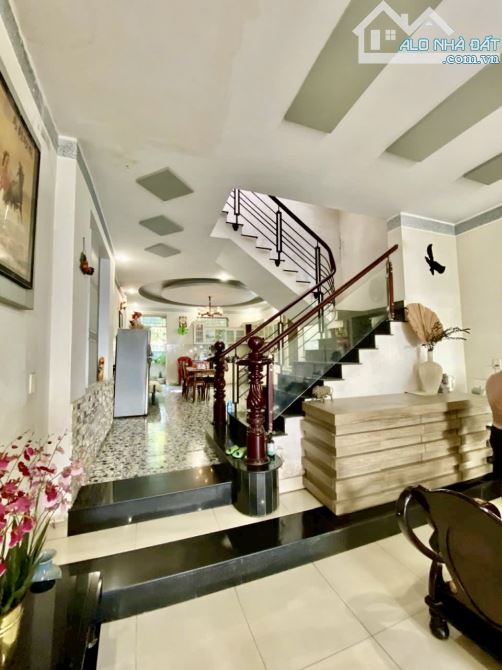 MẶT TIỀN 4 TẦNG ĐÚC ĐƯỜNG TCH08 QUẬN 12 GIÁ RẺ 7 TỶ DIỆN TÍCH 100M2 (5x20) - 3