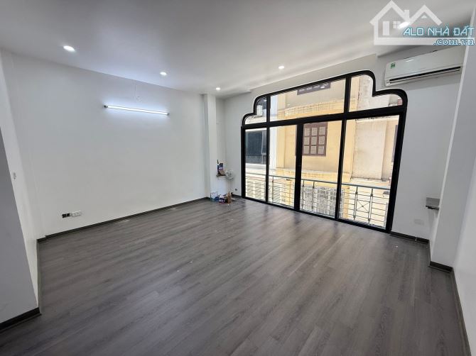 Bán nhà phố Phạm Tuấn Tài - phân lô ô bàn cờ - ô tô tránh dừng đỗ quay đầu - sát mặt phố - 3