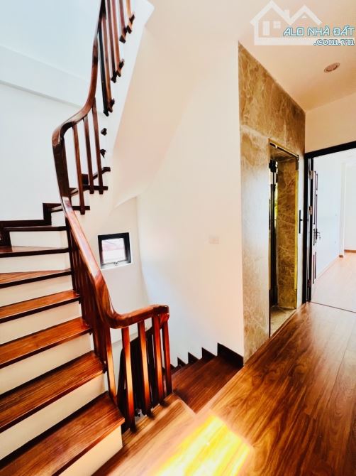 BÁN NHÀ PHỐ LÒ ĐÚC- Q. HBT - NHÀ 2 MẶT NGÕ- 68m2 - 5 TẦNG THANG MÁY - MT 4.7m - 13.3 TỶ - 4