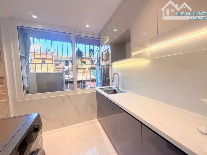 Bán  gấp T3 Tập Tập thể Thuốc lá Thăng long Nguyễn Trãi , Thanh Xuân.60m2  -2 PN . 2,35 tỷ - 4