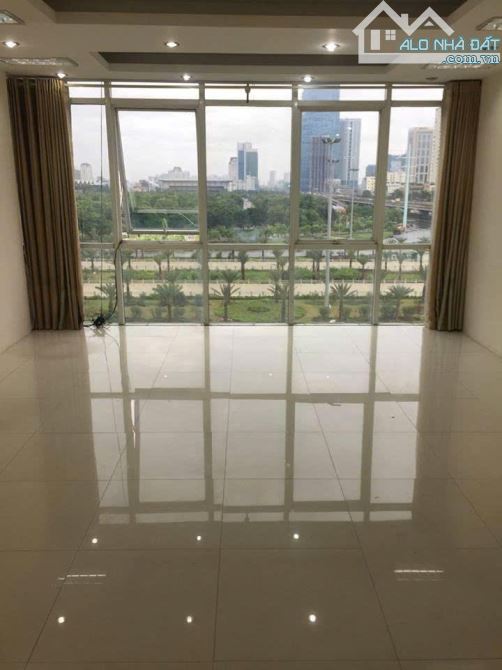 Cho thuê văn phòng Đại Lộ Thăng Long, đối diện Big C Thăng Long - 4