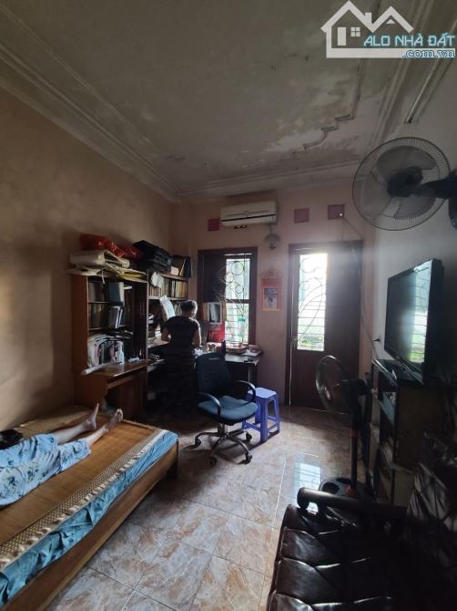 TRUNG TÂM HAI BÀ TRƯNG-62M2-5 TẦNG-MT 4M-10 TỈ - 4