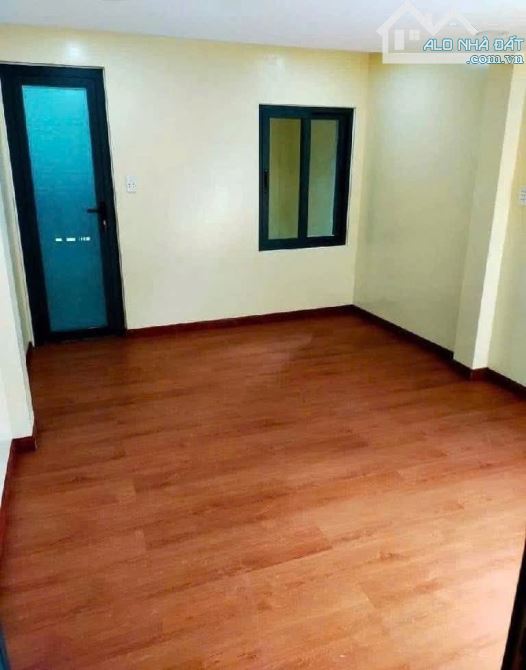 ✋ Bán nhà 3 tầng kế cầu Kênh Tẻ Nguyễn Hữu Thọ, P. Tân Hưng, Q7 32m2, 3.8 tỷ - 4