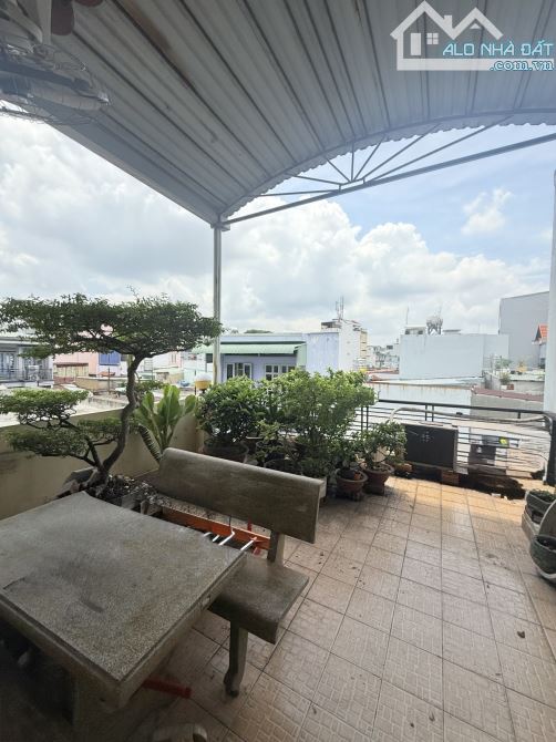Nguyễn Văn Nghi - Gò Vấp - 99m2 - 4 Tầng - 8.8 tỷ - Hẻm Ôtô - Hoàn công - SHR - 4