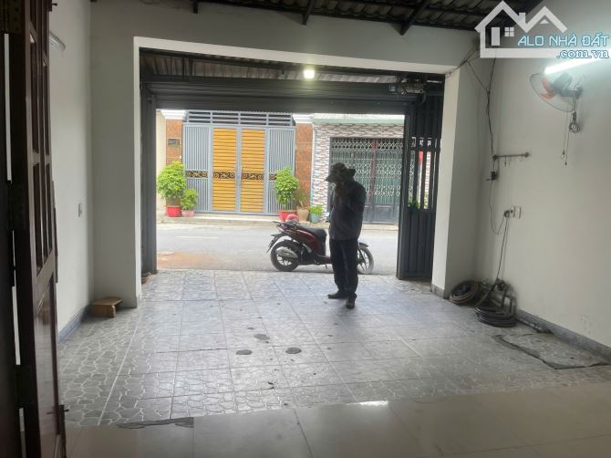 Bán nhà HXT Huỳnh Thị Hai Q12, siêu đẹp 2Tx 105m2 . Giá chỉ  6.4 tỷ (TL) - 4