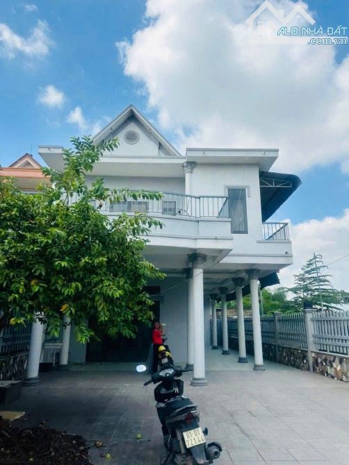Nhà 469m2 mặt tiền Trần Hưng Đạo - 4