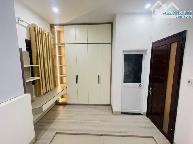 NGÔI NHÀ TÂM HUYẾT NỞ HẬU ĐẸP NHẤT PHỐ HÀN MẶC TỬ QUẬN HẢI CHÂU.  GIÁ CHỈ 6,5TỶ - 4